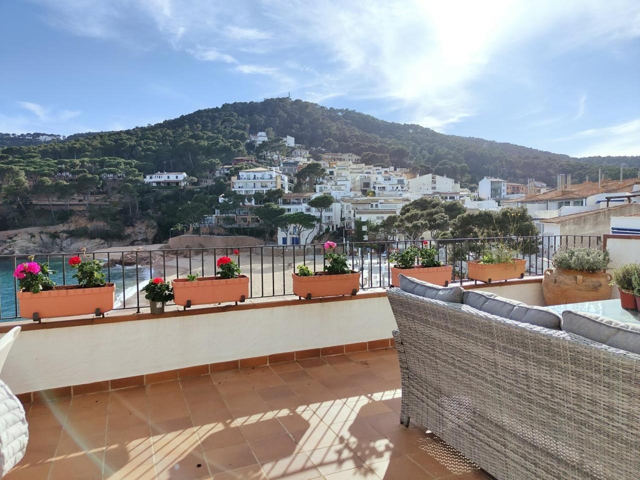 Tamariu Platja - Penthouse On Passeig Del Mar. Διαμέρισμα Εξωτερικό φωτογραφία